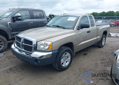 2005 Dodge Dakota Slt z USA, uszkodzony, nr VIN 1D7HE42N55S273389
